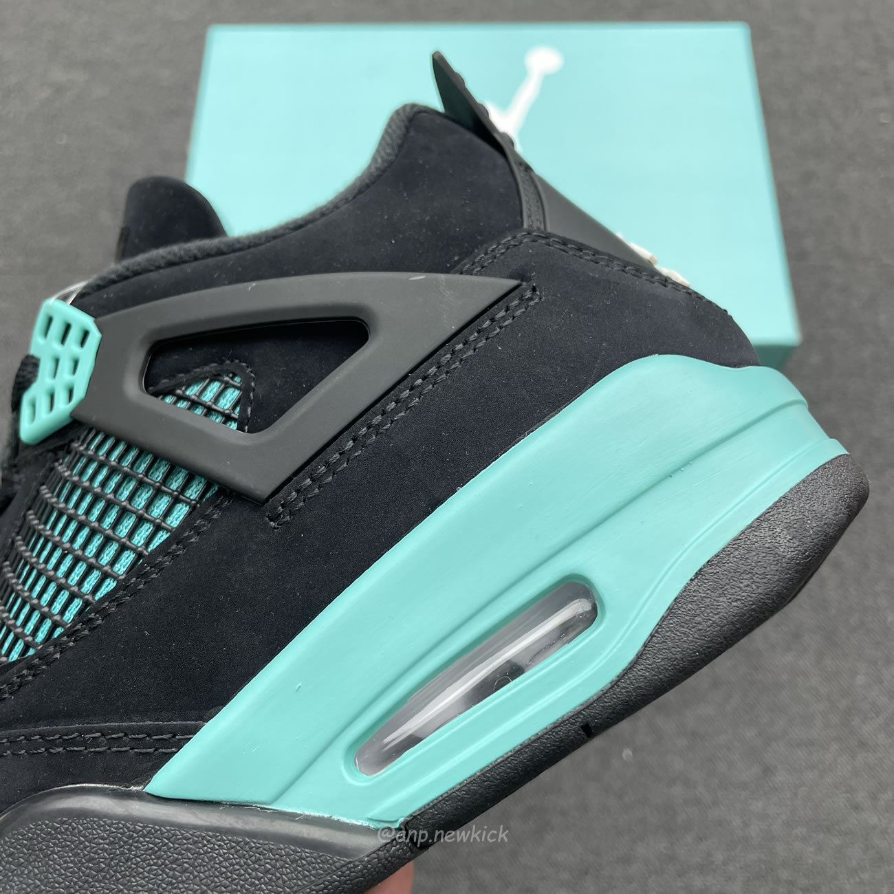 Air Jordan 4 Retro Tiffany Black Green (2) - newkick.app